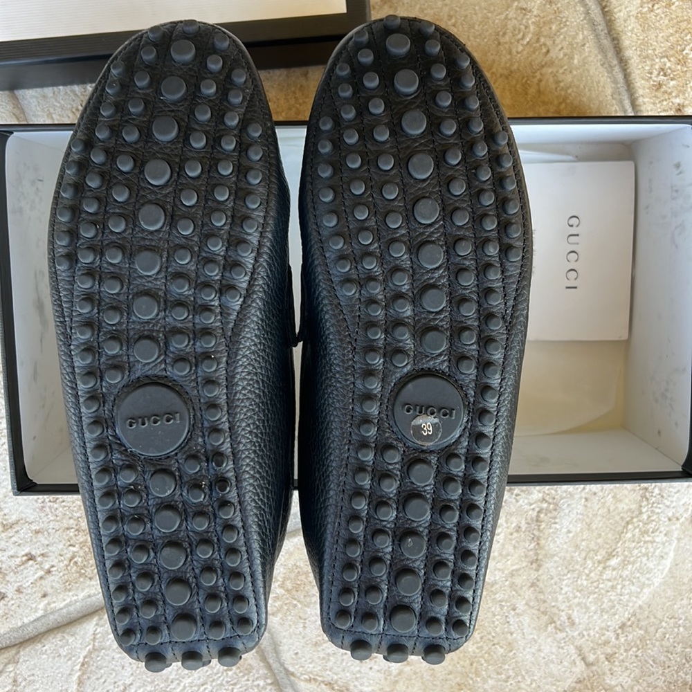 GUCCI black leather loafers. - Picture 3 of 15